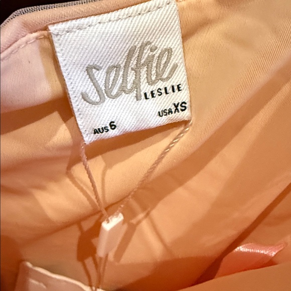 Selfie Leslie dress size xs - Picture 4 of 4